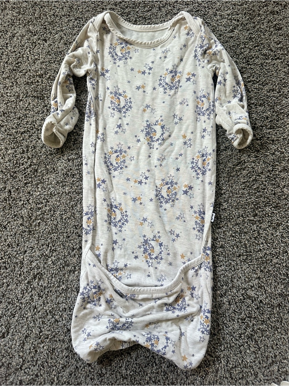 Little Sleepies Newborn Fold Over Gown in Lullaby Dreams 0-3 months pajamas